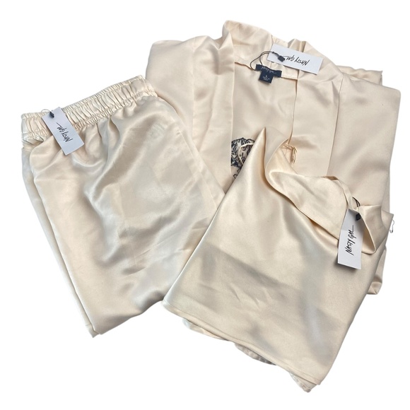 NASTY GAL Tiger Embroidery Pajama Set 3pieces In Champagne Size Large - NWT - Picture 2 of 9